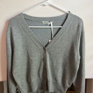 BRAND NEW - Grace Karin Gray Button Sweater